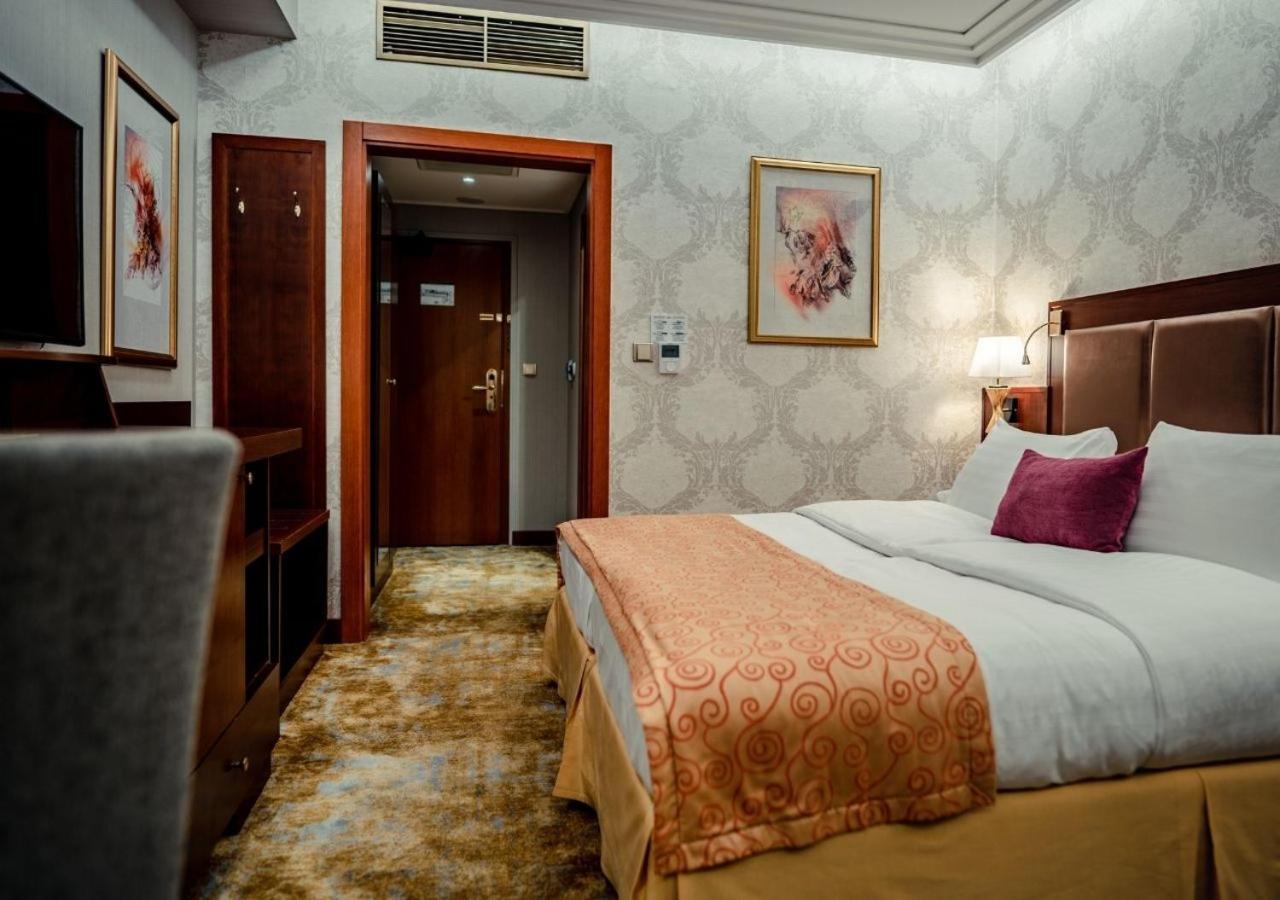 Wellness & Spa Hotel Kaskady Sliač Екстериор снимка