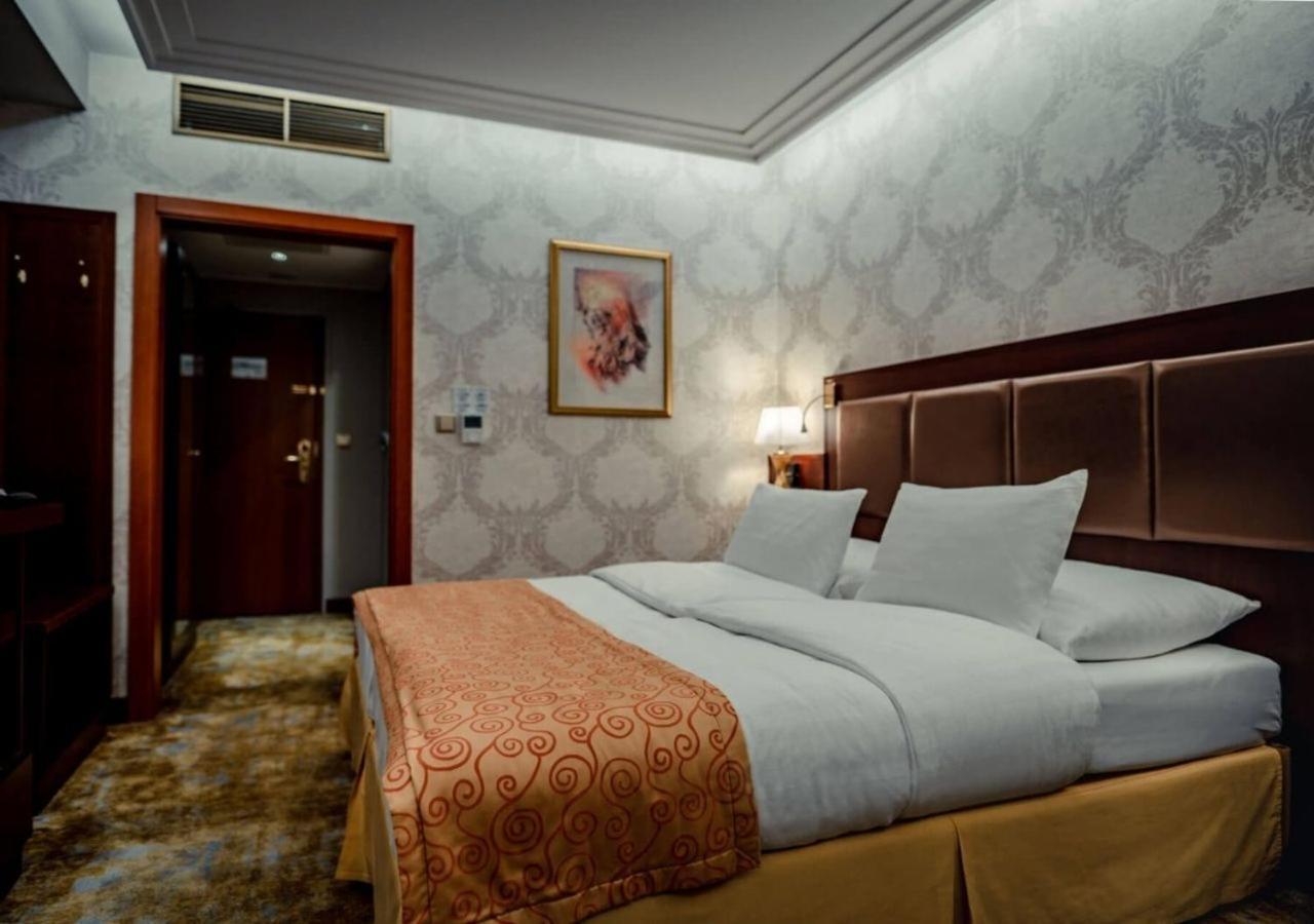 Wellness & Spa Hotel Kaskady Sliač Екстериор снимка
