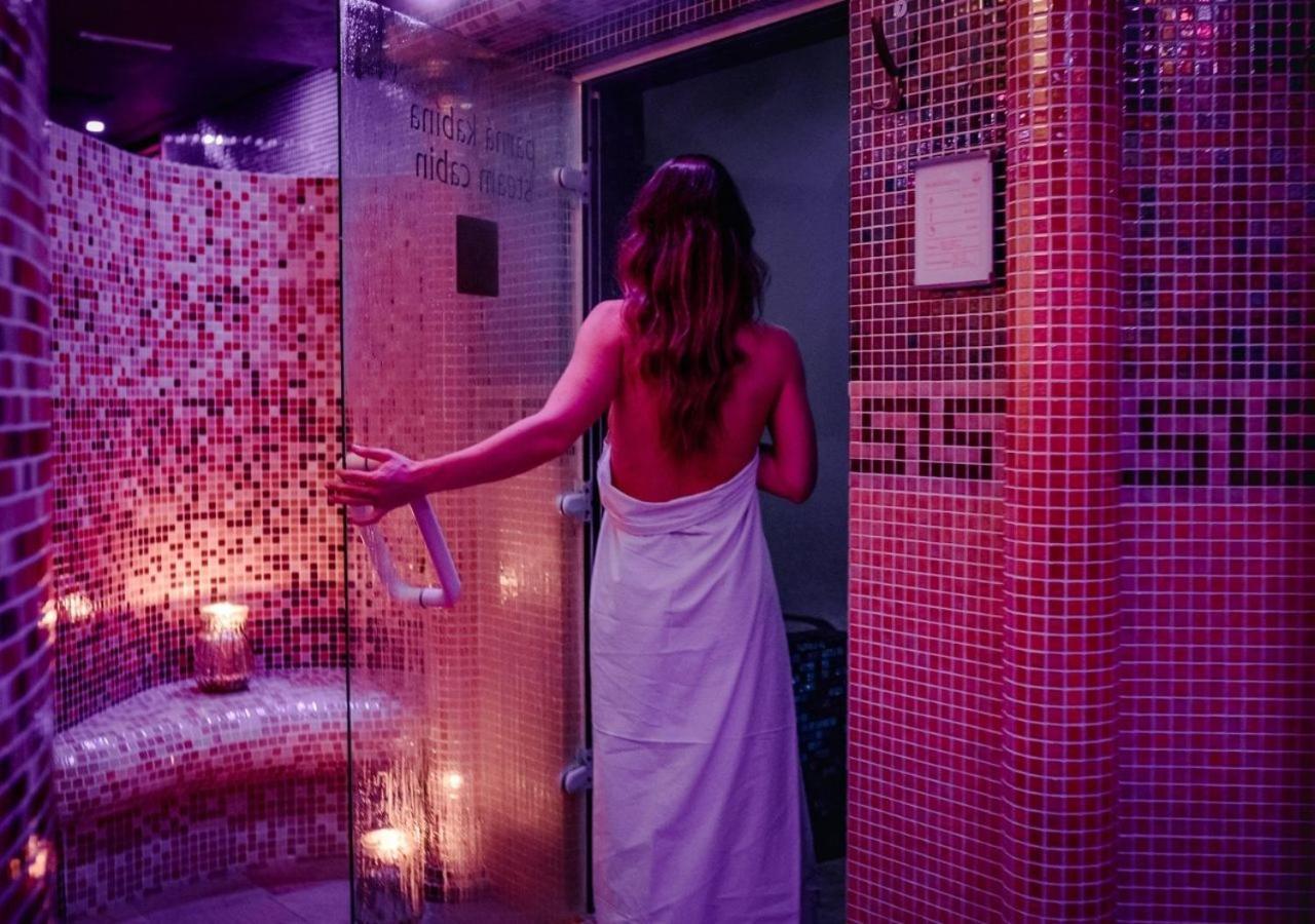 Wellness & Spa Hotel Kaskady Sliač Екстериор снимка