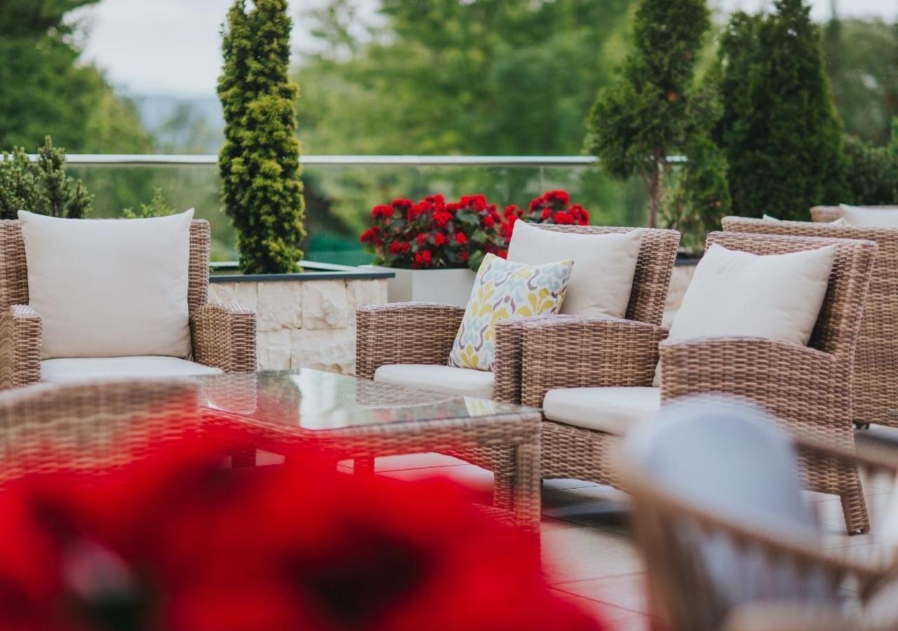 Wellness & Spa Hotel Kaskady Sliač Екстериор снимка